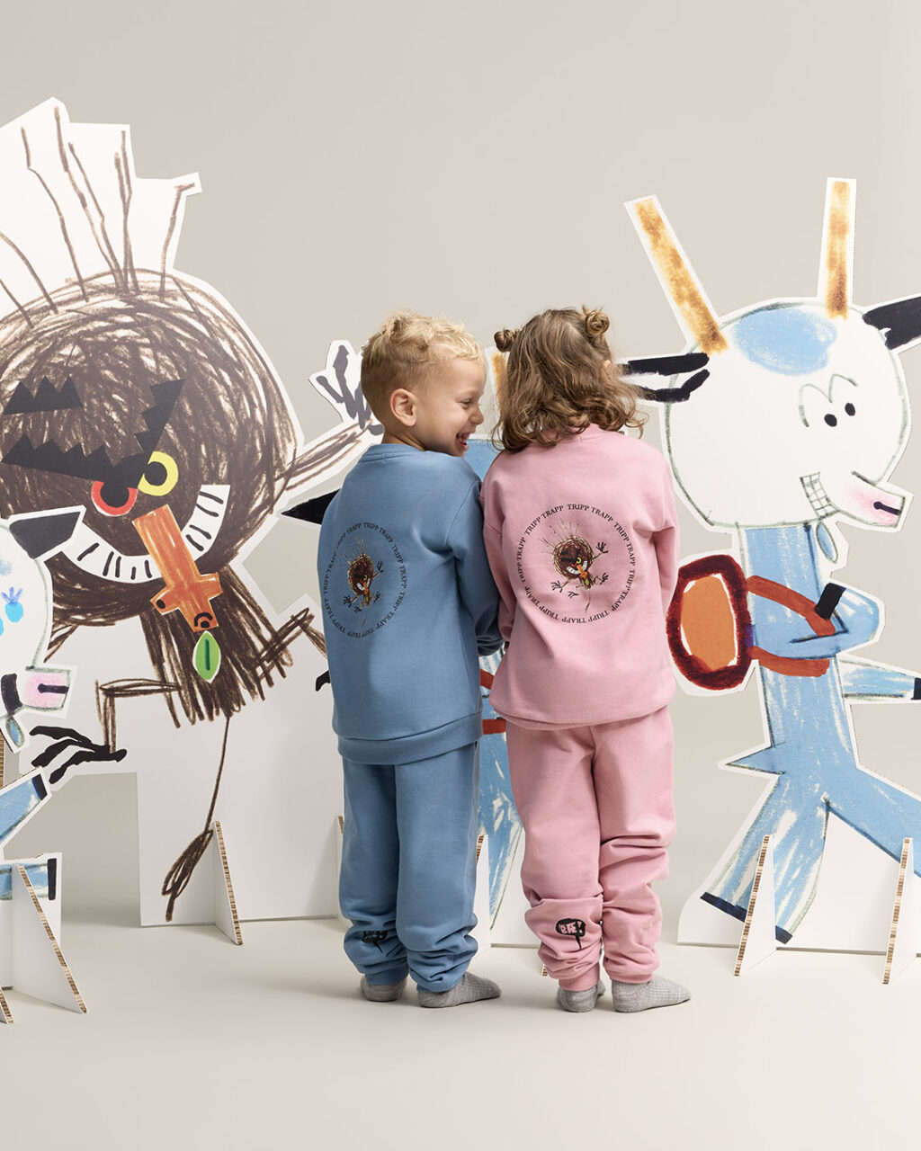 two children wearing gullkorn sweats