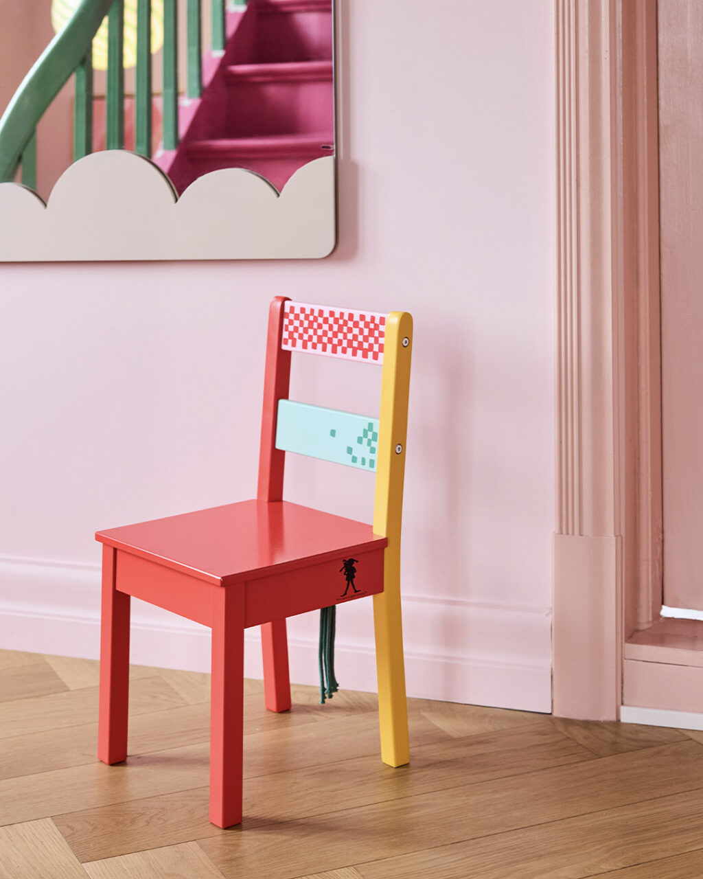 pippi red chair