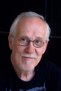 Photo of Finnish illustrator Hannu Taina